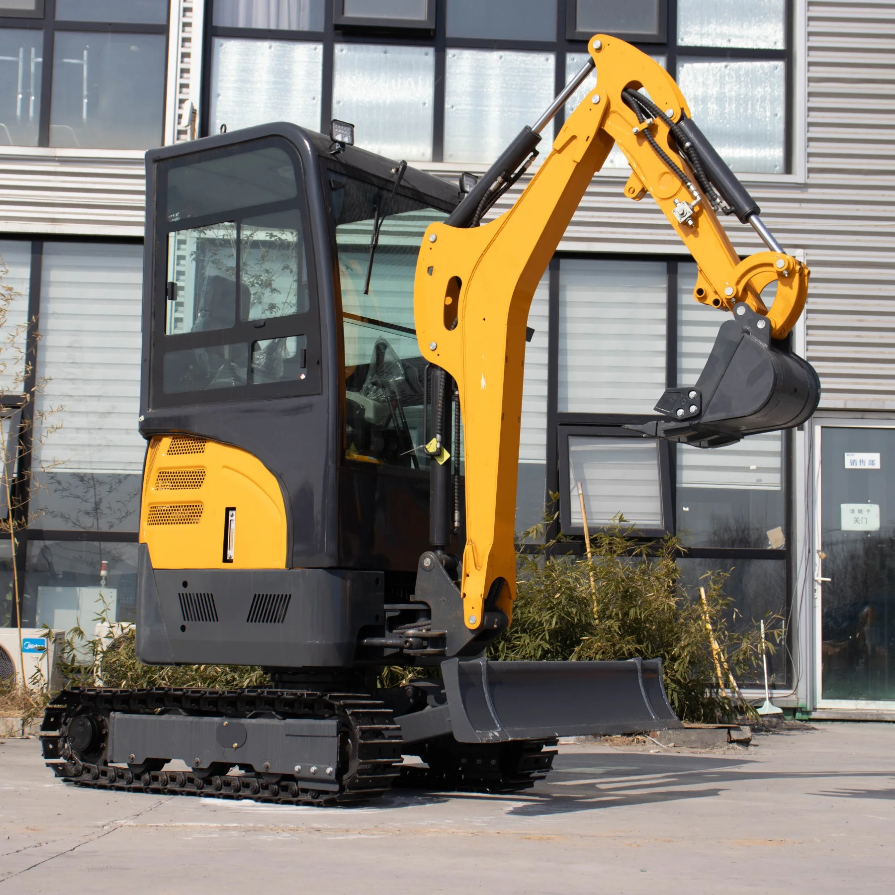 FREE SHIPPING small mini excavator mini digger 2 ton 1 ton 3.5 ton attachments micro excavadora mini bagger excavator machine