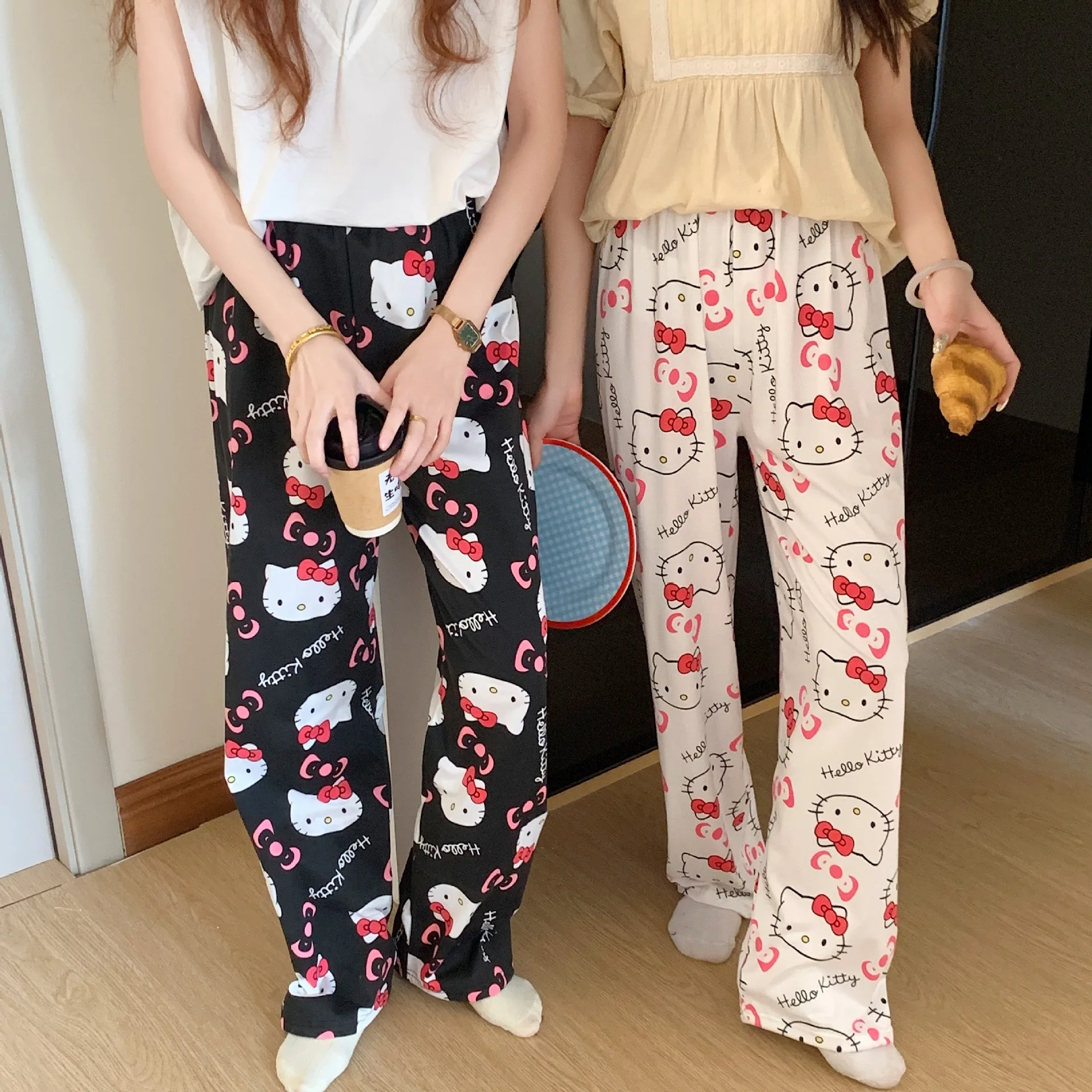 Sanrio 헬로 키티 스파이더 맨 잠옷 바지 2025 새로운 남성 여성 느슨하고 얇은 캐주얼 바지 애니메이션 만화 바지 소녀 홈 바지