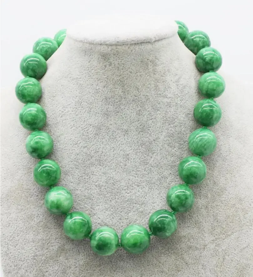 Fashion jewelry  green jade round 18mm necklace 17inch wholesale beads nature woman