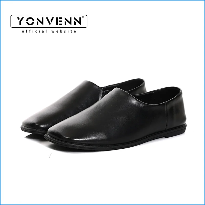 New product First layer cowhide flat bottomed square toe loafers for men minimalist slip in leather shoes minimalist design