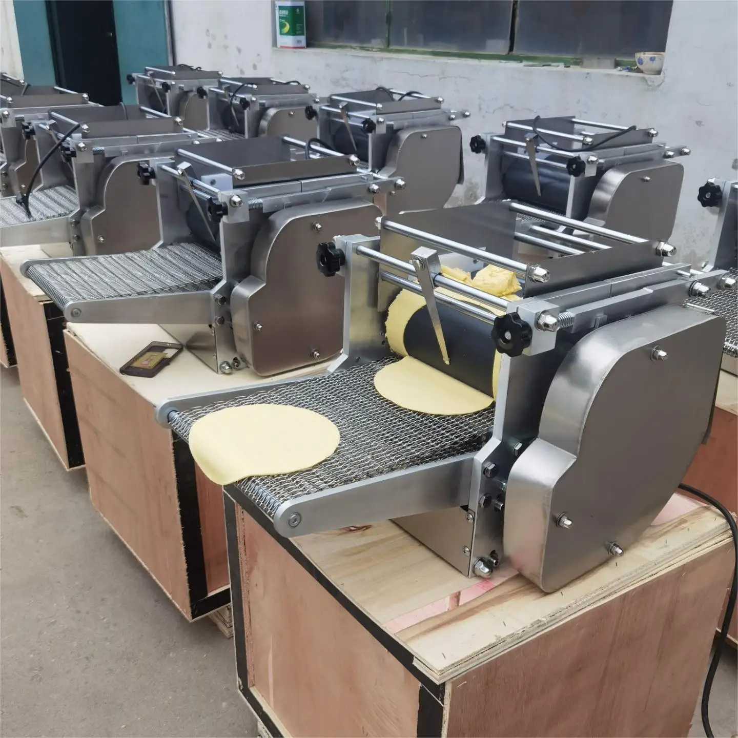 Small Indian tortilla machine, commercial multigrain flour cake machine