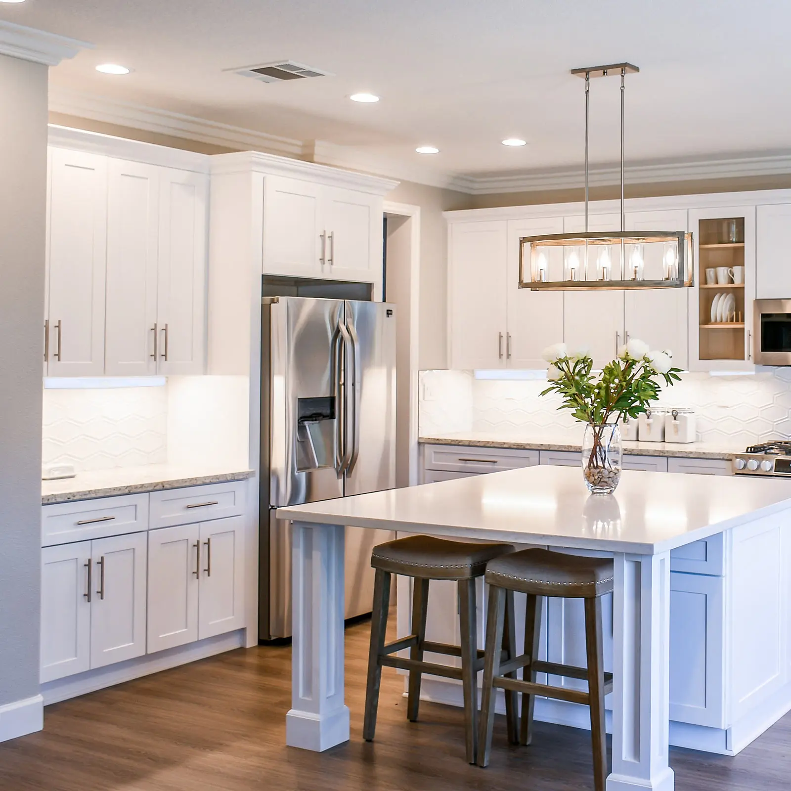 

Rechargeable Motion Sensor LED Light Strip Under Cabinet Closet Wardrobe Body Induction Night Light USB White Cabinet Lighting