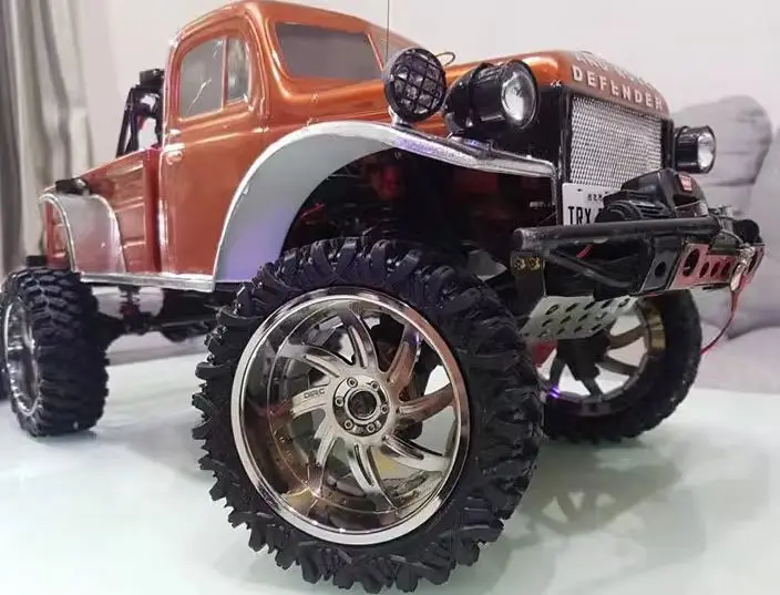 D1RC Una coppia di mozzo di simulazione del mozzo della ruota in metallo da 3,2 pollici per 1/10 RC Crawler Car AXIAL SCX10 TRX4 Defender Bronco