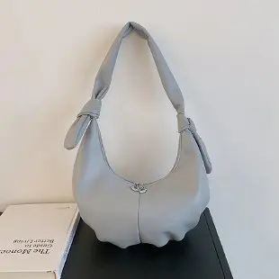 حقيبة منتفخة كلاسيكية كورية فرنسية، حقيبة كتف سحابة من الجلد الناعم للنساء، محفظة كروس أنيقة للخريف والشتاء