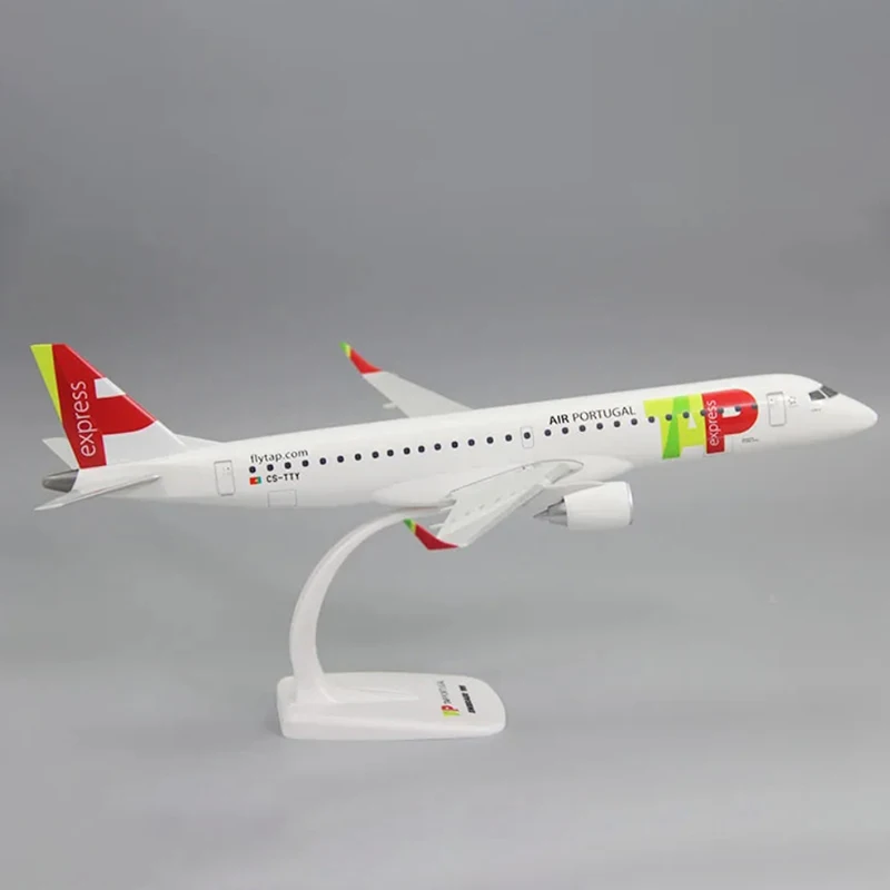 مجموعة طيران البرتغال ، نموذج طائرة بلاستيك ABS ، لعبة نموذجية للجمع ، 1: مقياس ، E195 ،