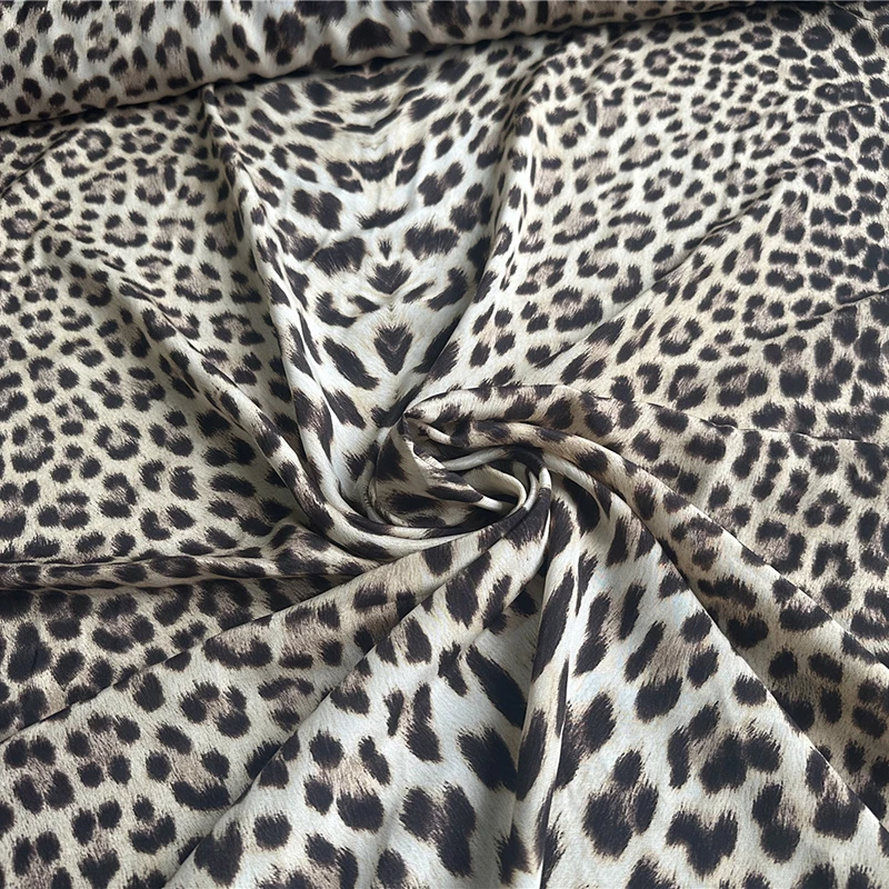 

1 метр, 100% тутовый шелк, 15 мам, креповая шелковая ткань с леопардовым принтом, 140 см, ширина 55 дюймов, JJ648