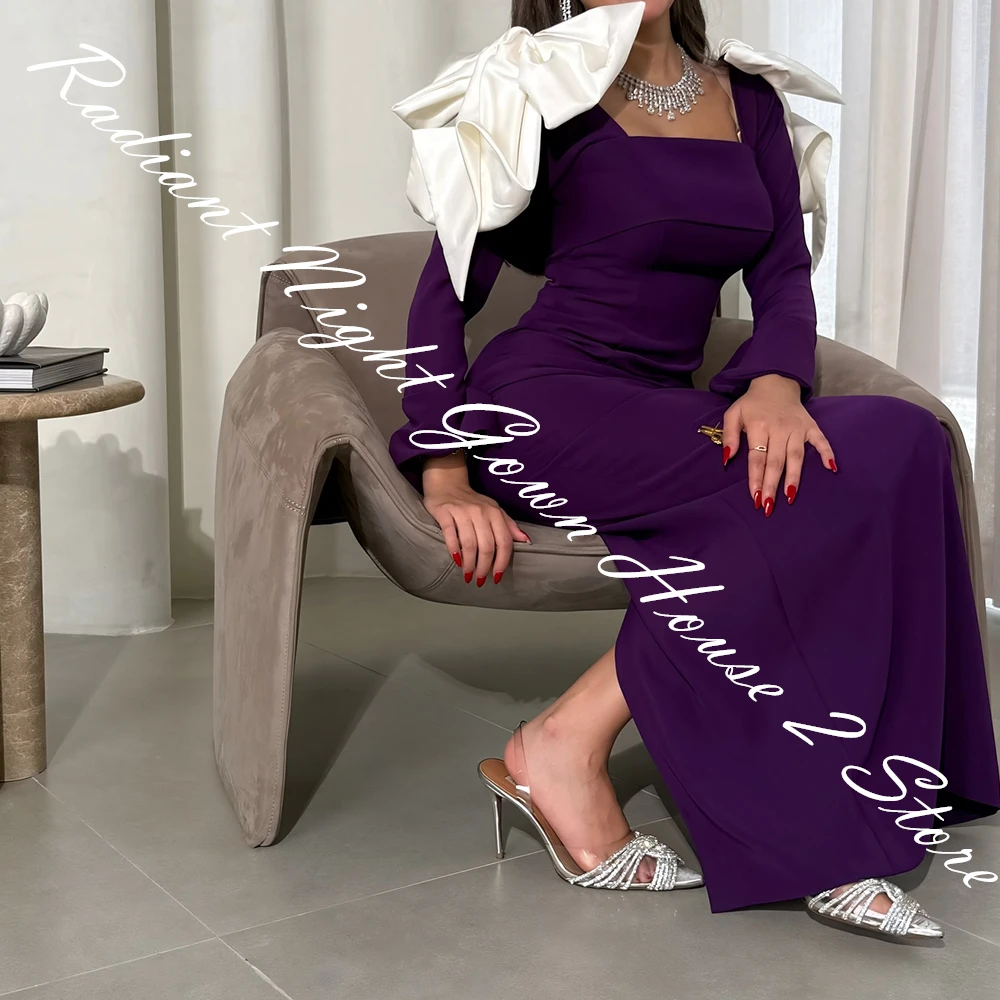 فستان سهرة بفيونكة مستقيمة من الجيرسيه عالي الجودة مخصص وأكمام طويلة وفتحة خلفية ورقبة مربعة بطول الأرض لون الصورة فيستدوس دي