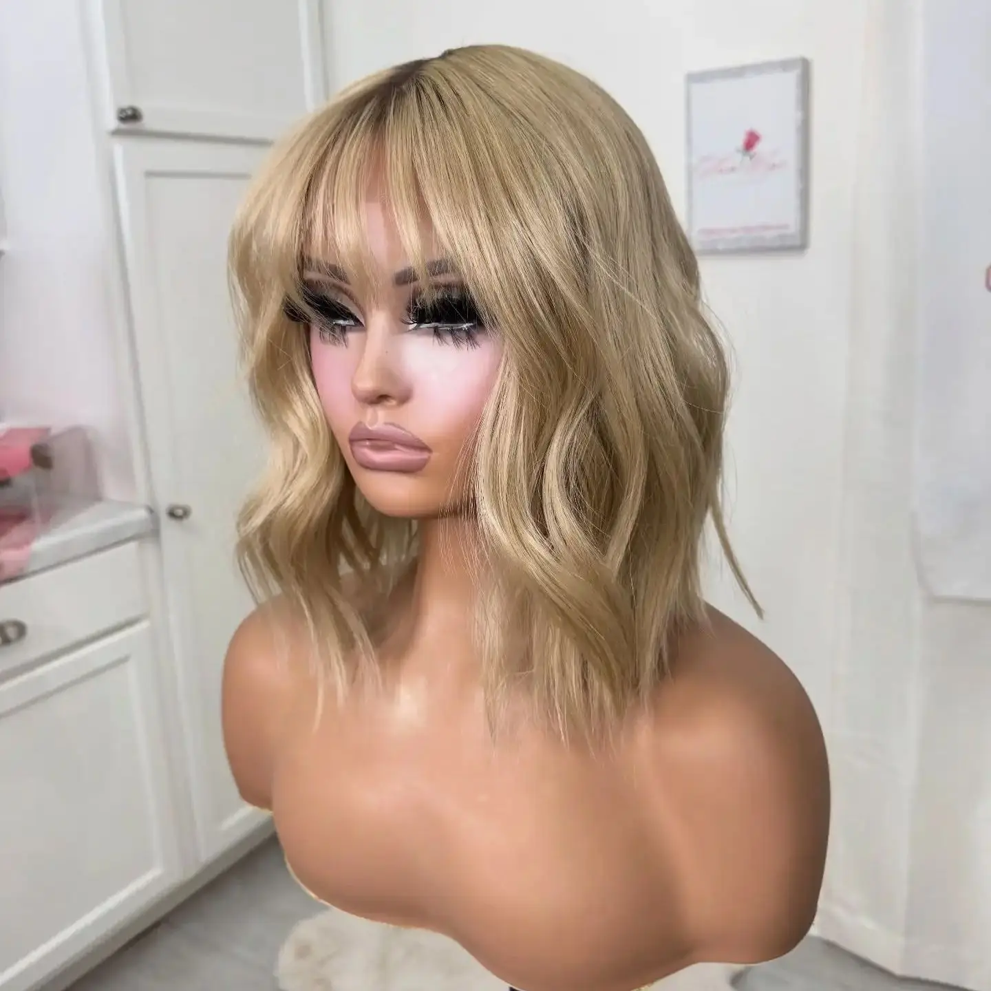 

Натуральный синтетический парик Bob Loose Wave с челкой-шторкой, светло-русый, короткий, 150% плотность, из волокна Futura, премиум-качество, для женщин