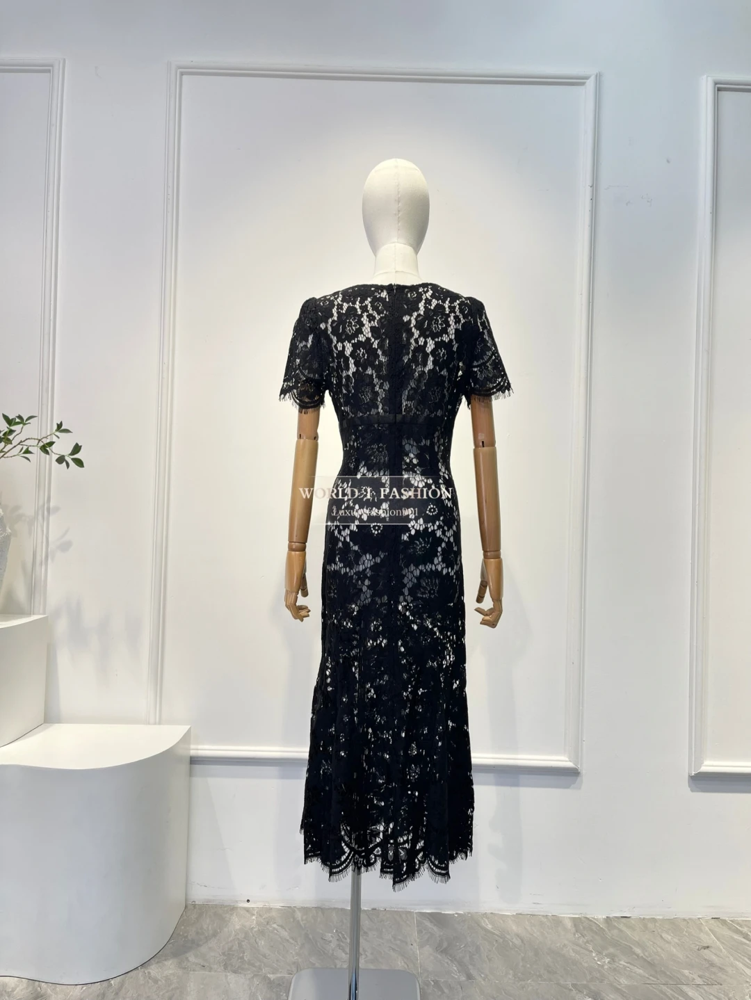 High Quality Black/Red Short Sleeve Lace Flowers Midi Dress