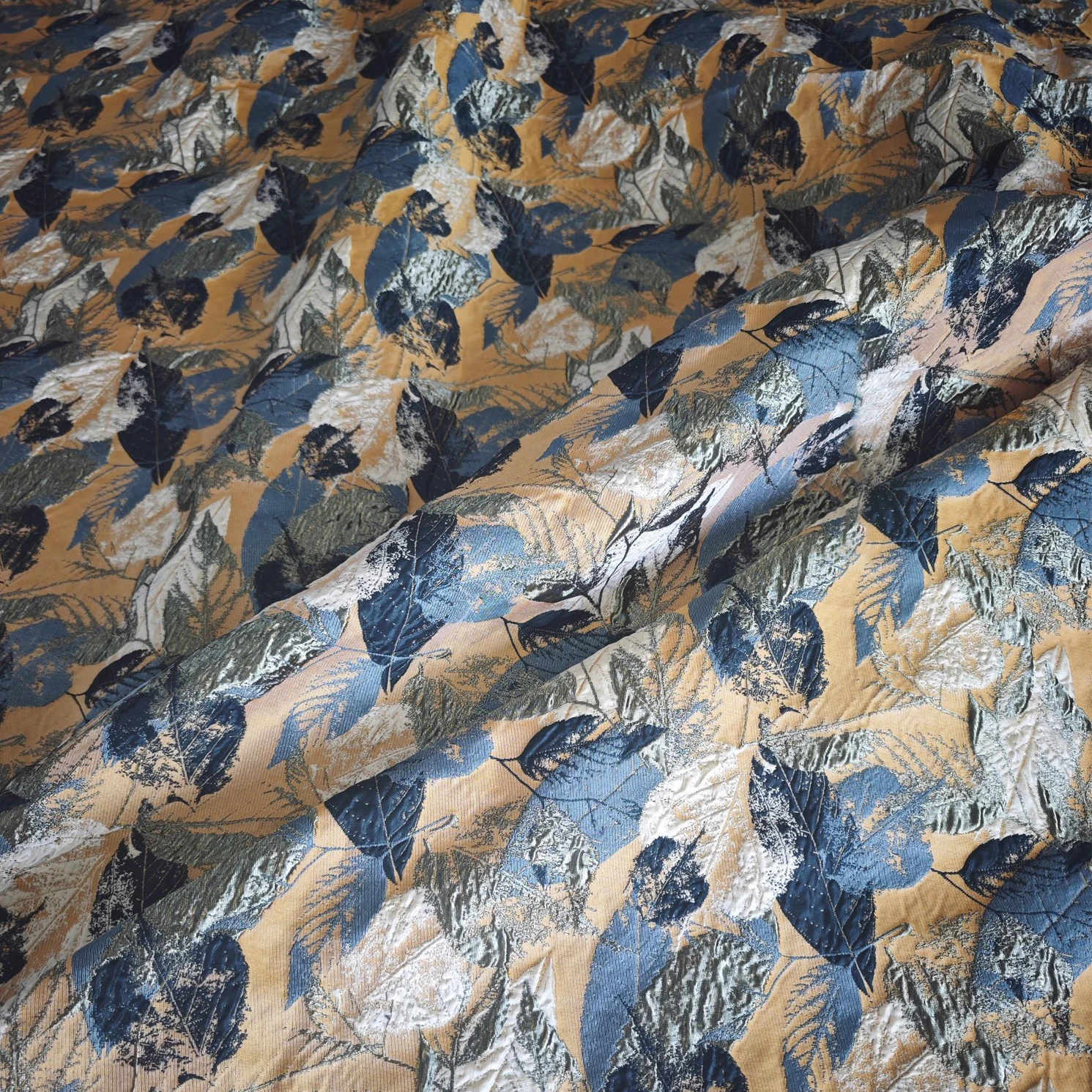 

1yard Designer Fashion Creative Stage Tops,Bottoms and Fabrics for clothing Retro leaf pattern jacquard texture fabric