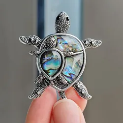 Cute Cartoon Rhinestone Little Turtle Animal Brooches For Women Men Coat Sweater Clothing Accessories Corsage Pins Party Jewelry