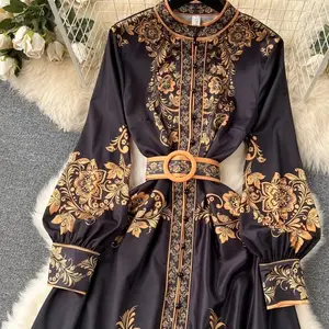 Maxi elbise desenli çiçekler ve kadın, tek göğüs, kol, fener uzun, yan yarık, yüksek boyunluk, mavi, beyaz, giysi, moda 8 en çok satılanlar, elbise, çiçekler, mavi no. 8