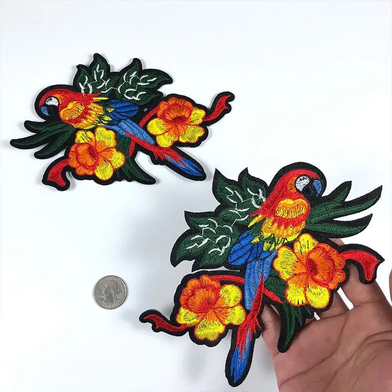 2PCS A Pair of Parrots Lucky Bird Animals Patches Full Embroidered Decorate Patch Iron on Jeans/Jackets Bag/Clothes Stickers