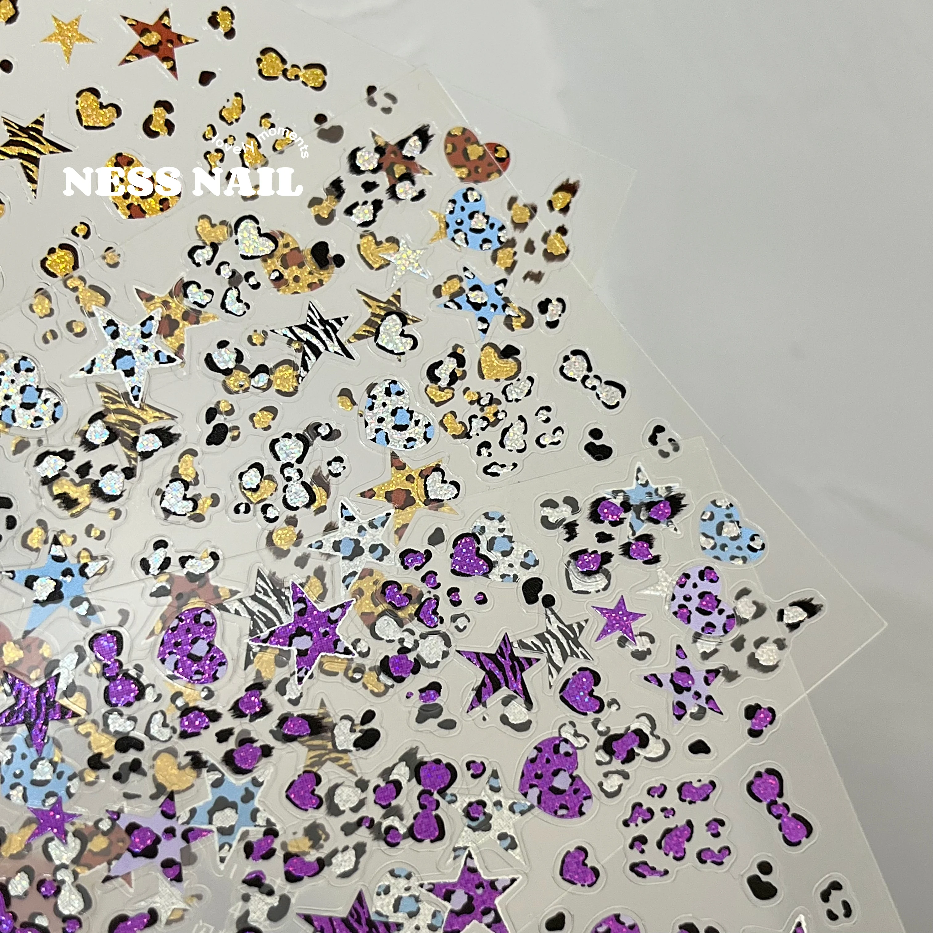 1 stks 5D Laser Luipaard Ster Nagelsticker Roze Glanzend Zelfklevend Zoet Cool Luipaardprint Nail Art Sticker Chic Hart Nagel Decor