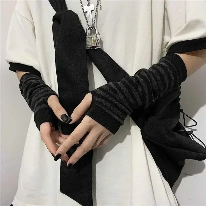 Y2K Gothic Lolita ถุงมือแขน Harajuku แขนอุ่นสีดําสีเทาลาย Fingerless Punk สายรัดข้อมือยาว METALLIC ถุงมือ Unisex