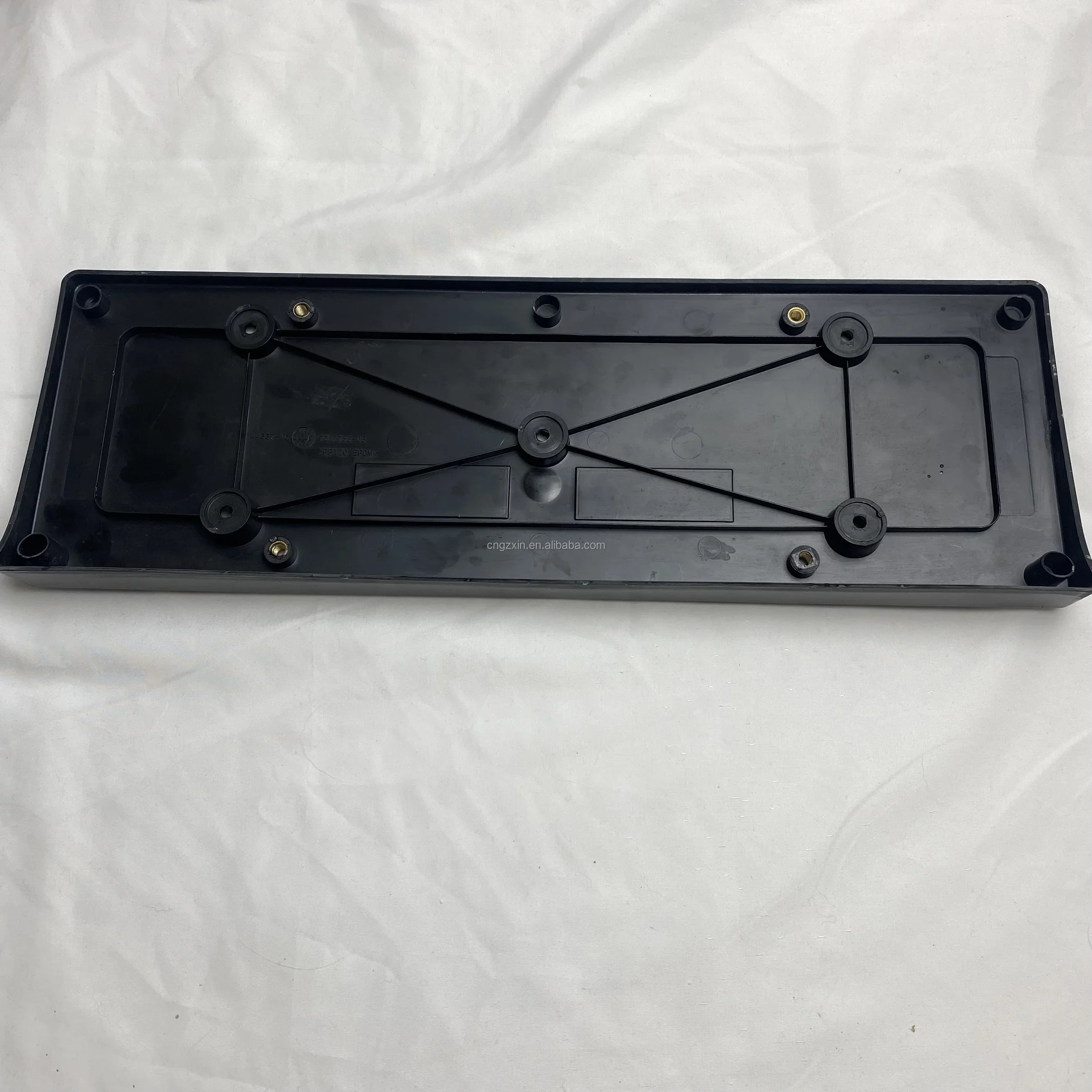 OE 51117211753 Rolls Royce Wraith Ghost front bumper license plate holder perfectly manufactured in China