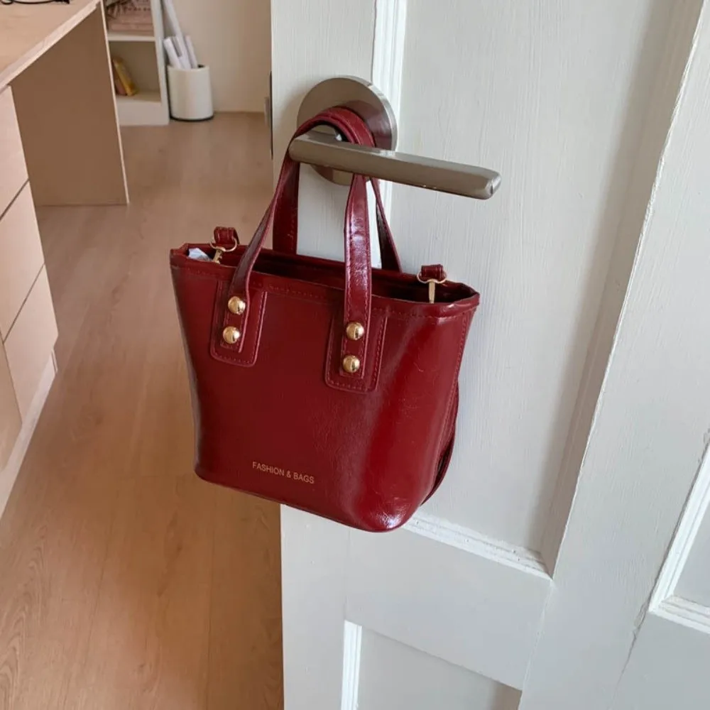 

Stylish Solid Color Square Bags Pu Leather Small Bucket Bag Luxury Lightweight Crossbody Bag Handbags