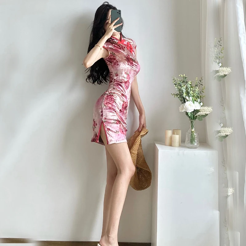 Chinese Jurk Roze Sexy Qipao Jurken Cheongsam Jurk Fluwelen Retro Bedrukte Cheongsams Mini Qipao China Jurk Jurk Chinoise