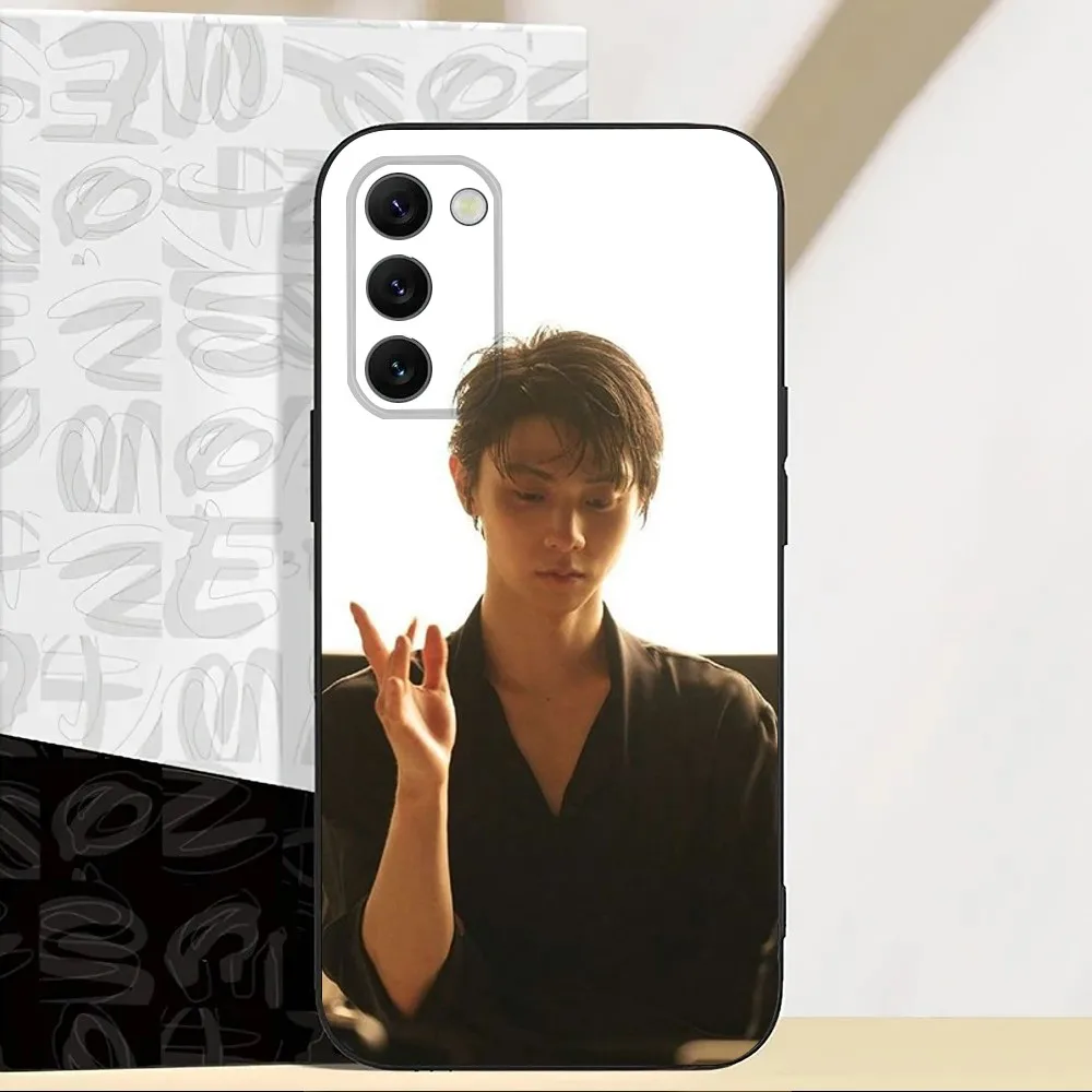 Skating Prince Yuzuru Hanyu Phone Case For Samsung Galaxy A13,A21s,A22,A31,A32,A52,A53,A71,A80,A91 Soft Black Cover