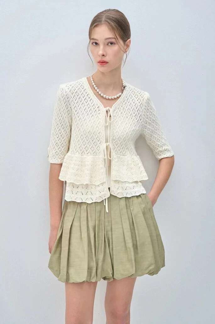 

M*NE Summer 2025 Knitted ort Sve V-Ne Hollow out Diamond Pattern Belted Multi-Layer Cake Open Cardigan Simple Sle