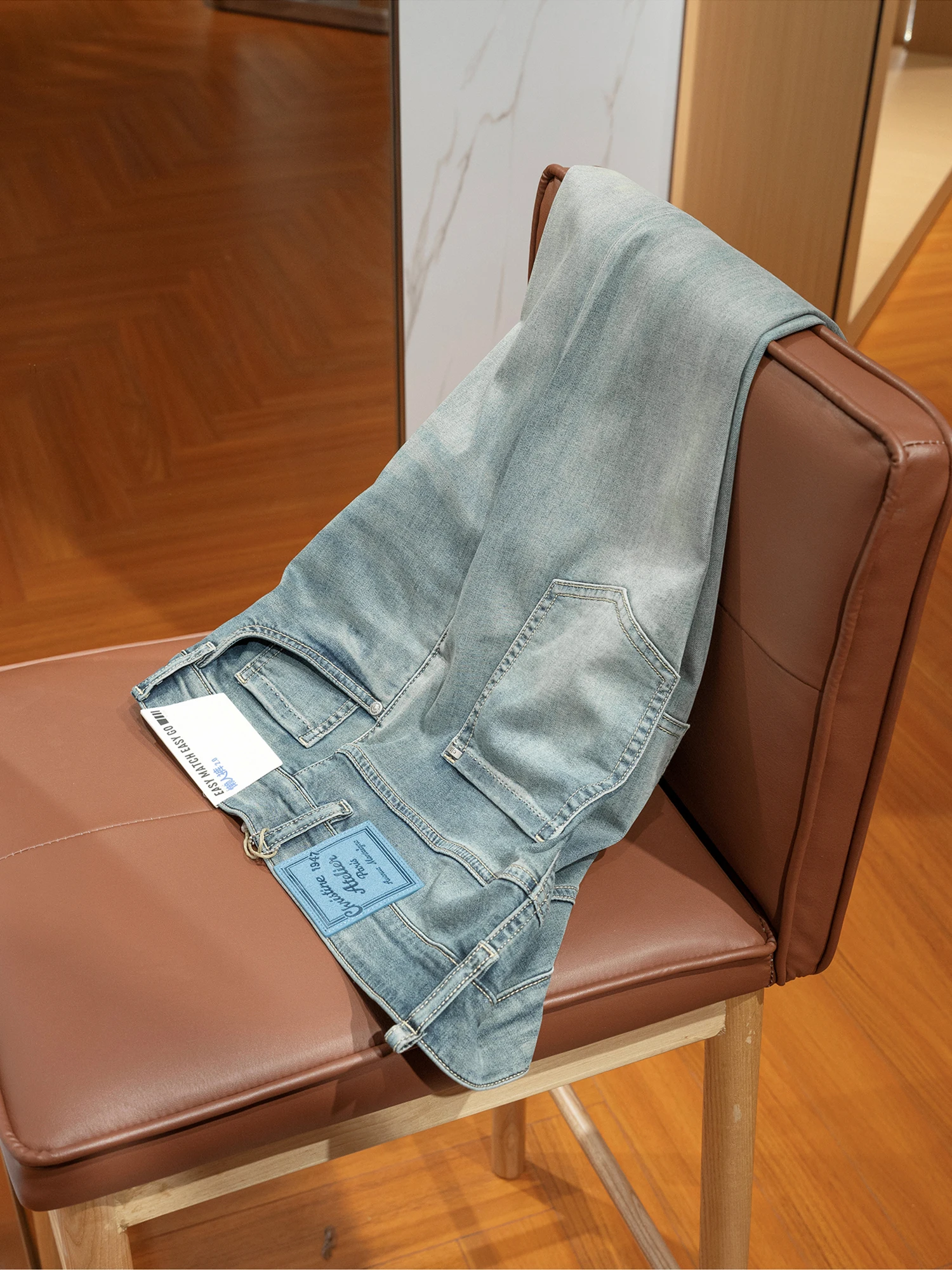 

Elastic Straight Leg Men's Jeans Premium Silk Cotton Blend Washed Slim Fit Lightweight Comfortable Fashion City Style Spring