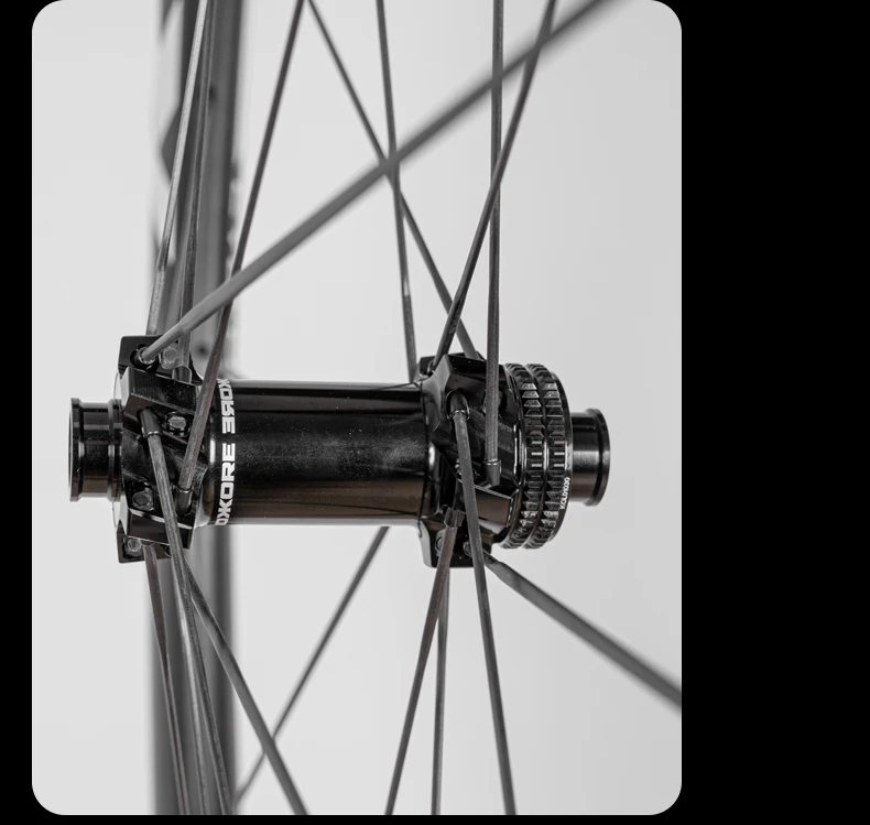 KORE CYCLONE Carbon-Speichenlaufradsatz-50mm-T1000 Carbon-Felgen 36T/60T Ratchet-Nabe XDR/HG 700C Design für ultraleichte Straßenrennen – Detail 15