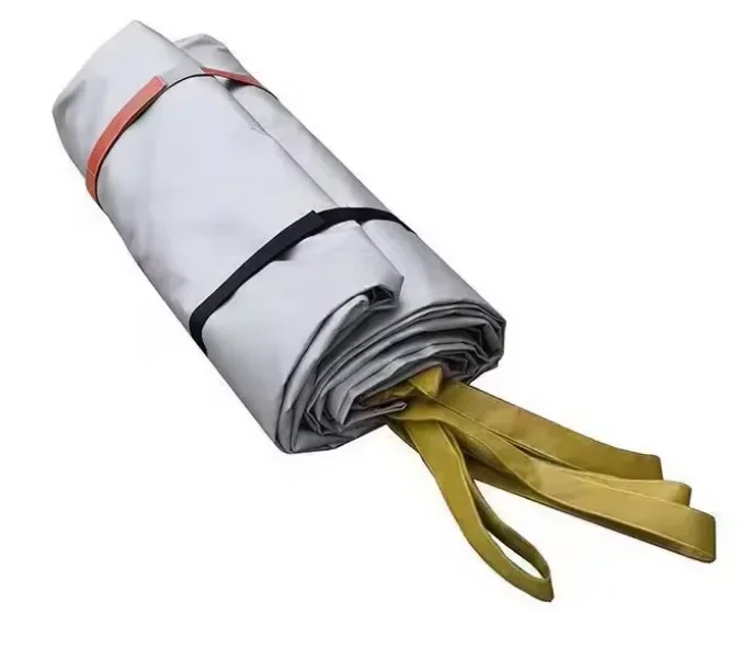 Coperta antincendio per auto in materiale fibra di vetro 1100 resistente di alta qualità 6 * 9M Coperta antincendio per auto EV