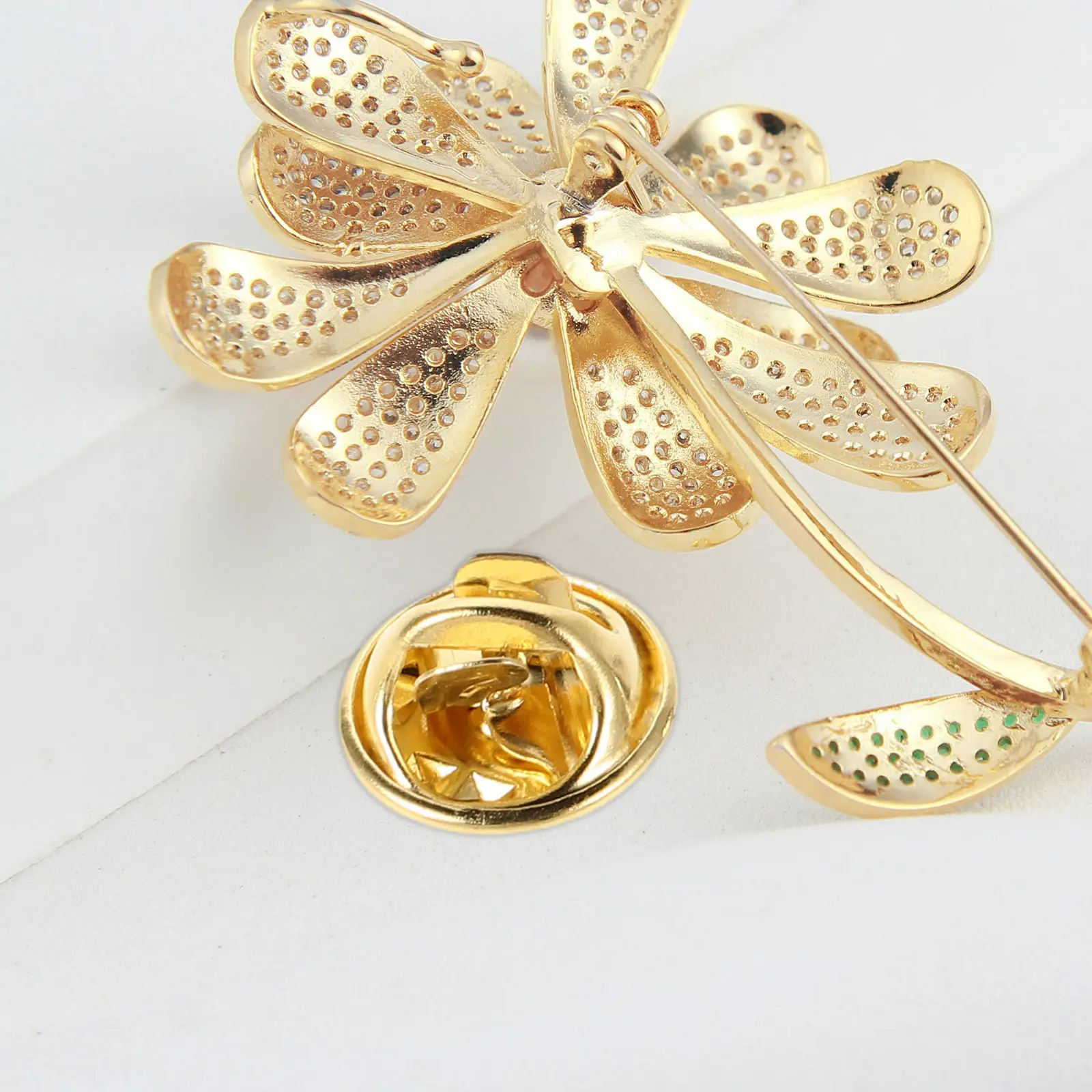 

30 Sets Pin Keepers Butterfly Clutch Lapel Pin Backings Secure Metal Locking Clasps Replacement for Brooches Tie Tacks Hats