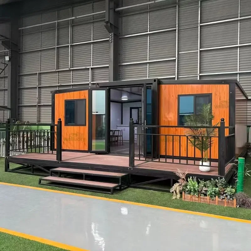 Customized Prefab Villa Tiny Homes 20ft 40ft Expandable Detachable Container House 2 3 Bedrooms Modern Luxury Hot