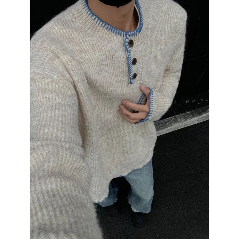 2025 Winter New Men Henley Collar Sweater Dark Green Color Block Edge Button Design Loose Thick Retro Lazy Style