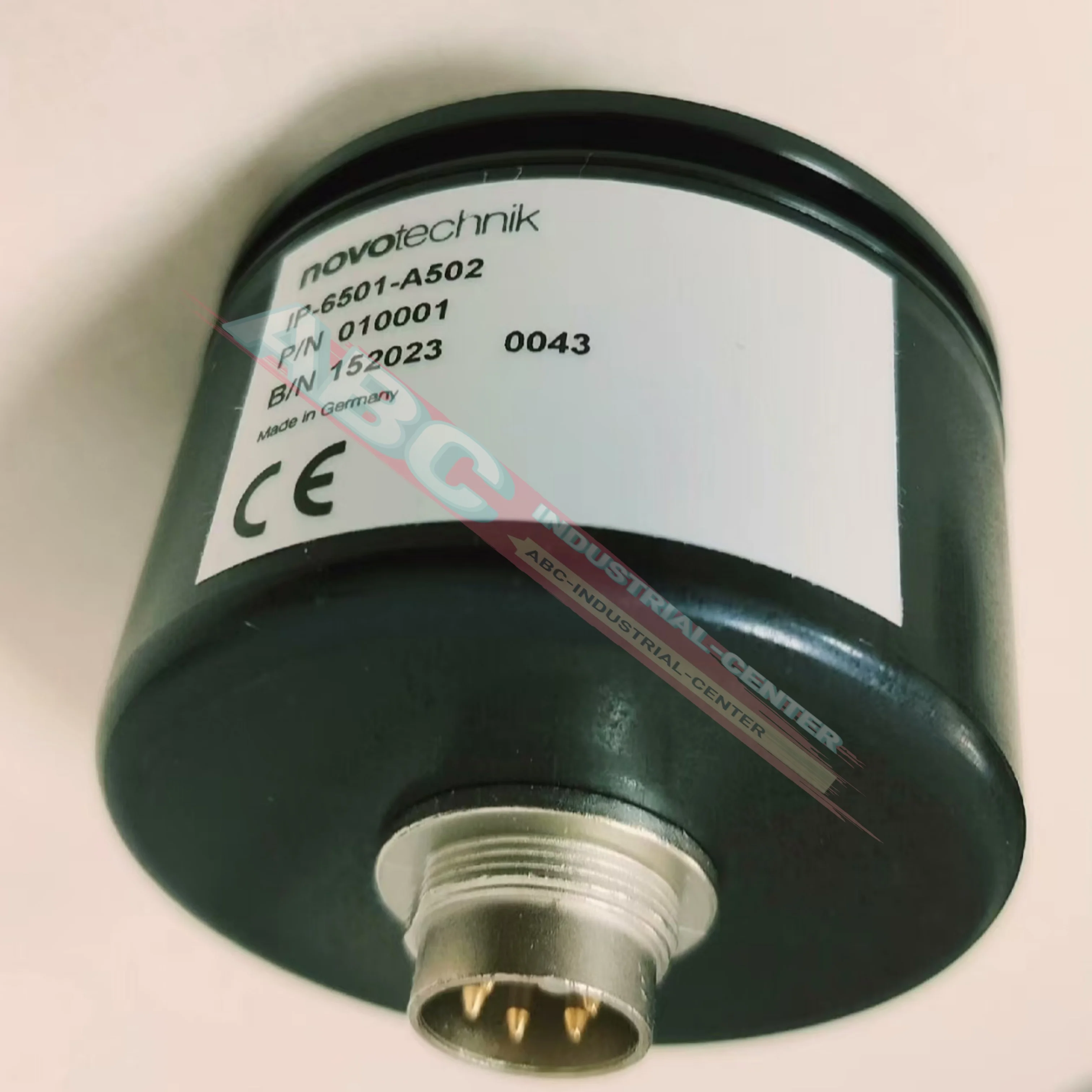 

Новый оригинальный роторный датчик-энкодер IP-6501-A502 P-6501-S0049