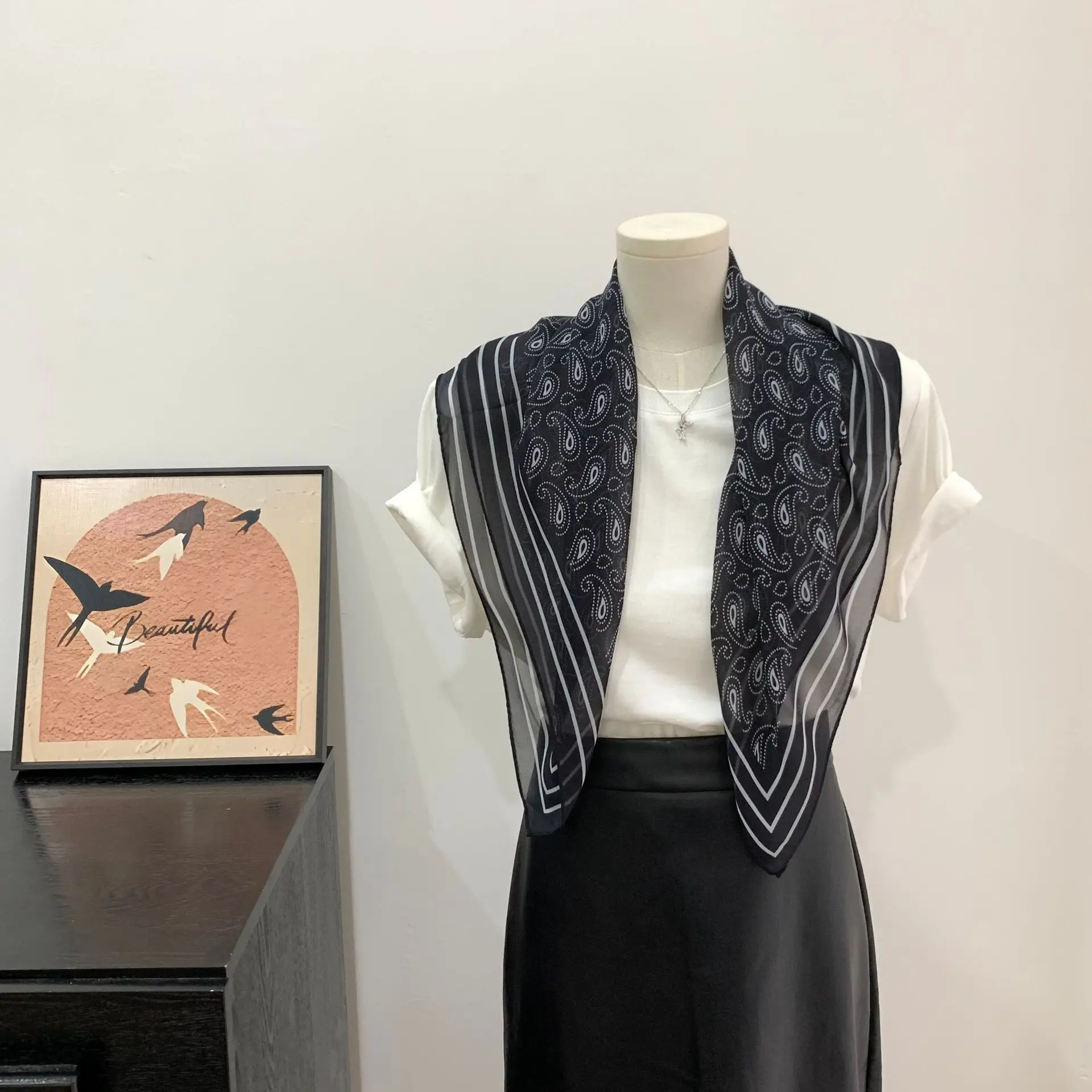 lenco-minimalista-de-nogueira-preta-feminino-novo-2025-primavera-verao-elegante-decorativo-para-o-pescoco-fibra-de-poliester
