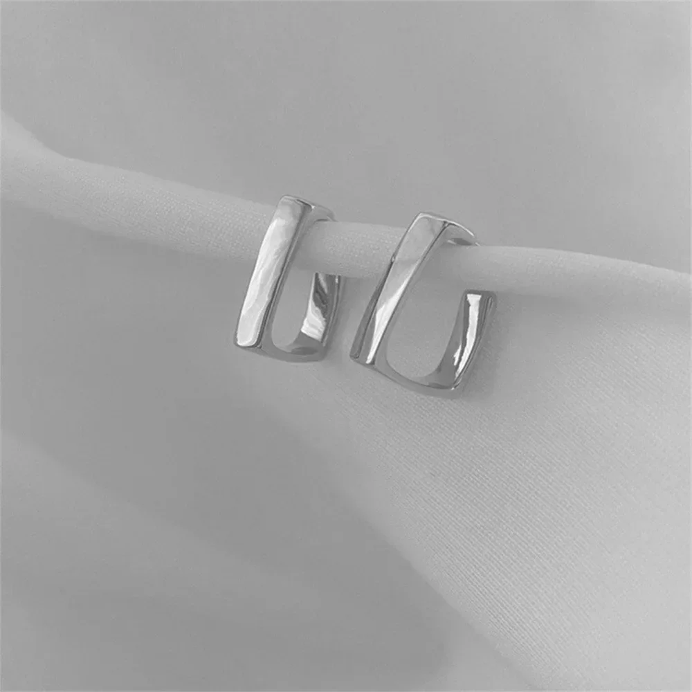 2024 New Simple Geometric U-Shaped Earrings For Women Fashionable Gold Color Irregular Earrings Trendy Jewelry Accessories image 5