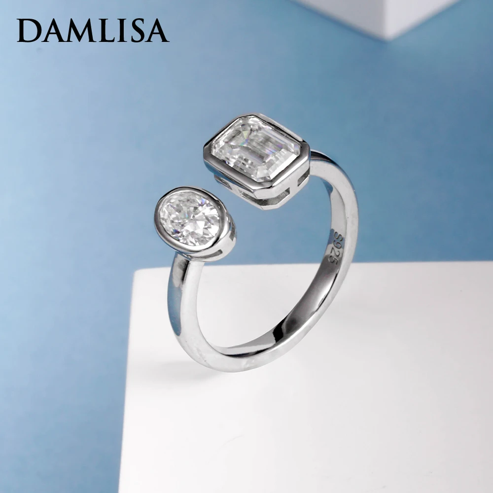 

DAMLISA D Color Emerald Moissanite Anti-Stress Ring 925 Sterling Silver Oval Moissanite Two Stone Engagement Wedding Women Ring