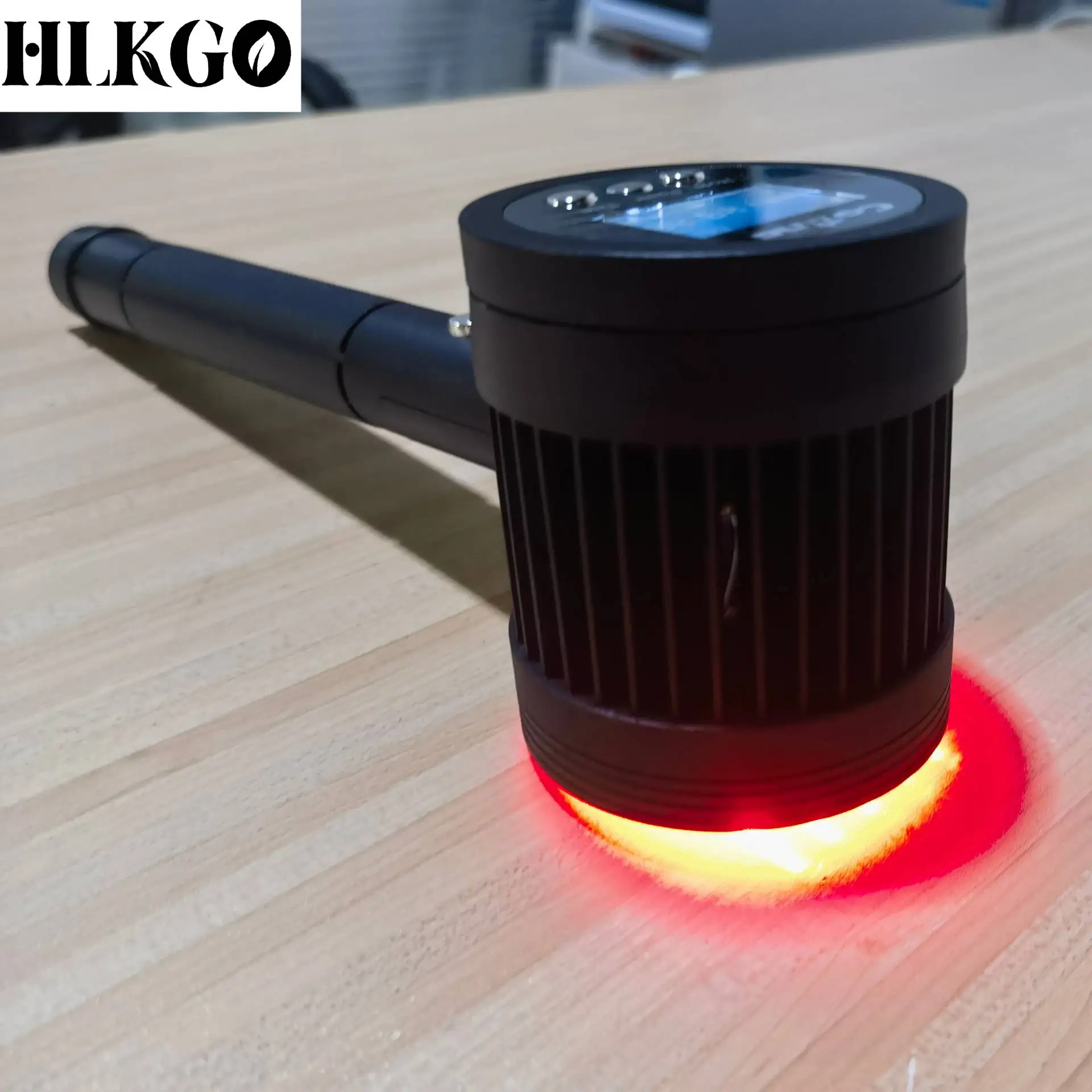 

Лазерный терапевтический аппарат для снятия боли - анальгезирующий лазер 808 нм и противовоспалительный физиотерапевтический лазер 650 нм для шеи, спины, суставов