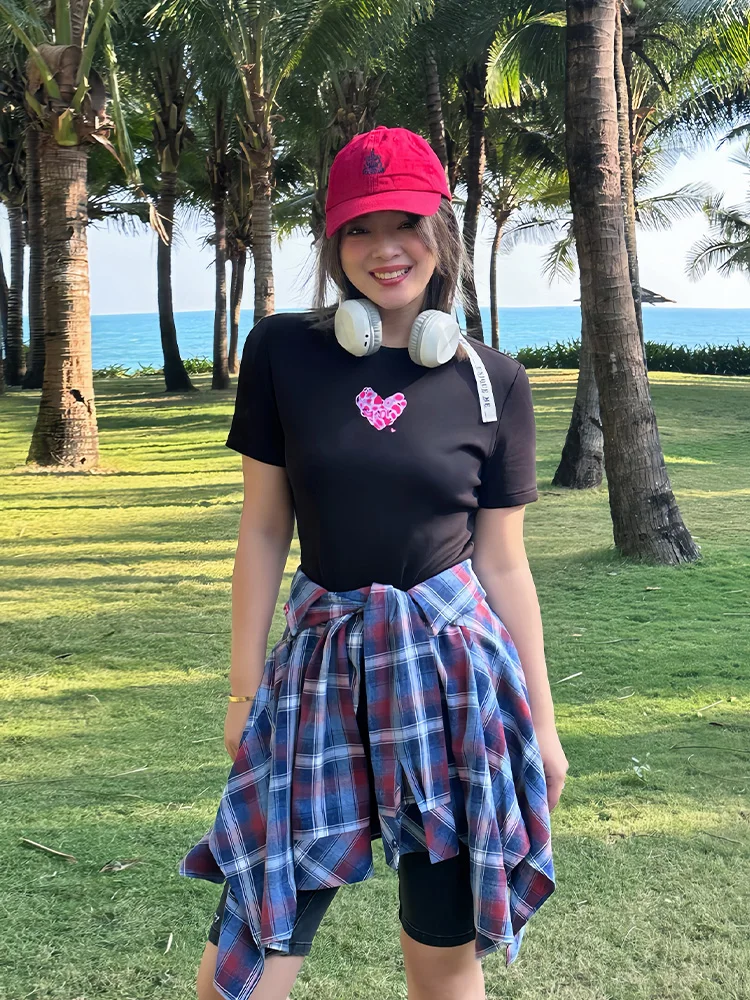 

Футболка LEDIM WANG с принтом в виде сердец, с коротким рукавом, круглым вырезом, мужская, базовый слой, черная, из смесового хлопка и модала, приталенный крой, весенний сезон