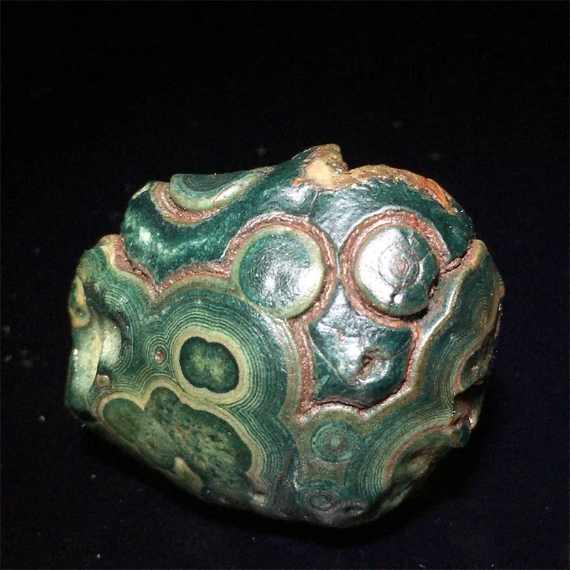 Natural Alxa Gobi Eye Agate Rough Stone Single Mongolian Surface Relief Eye Pattern Raw Stone for Collection Reiki Decor