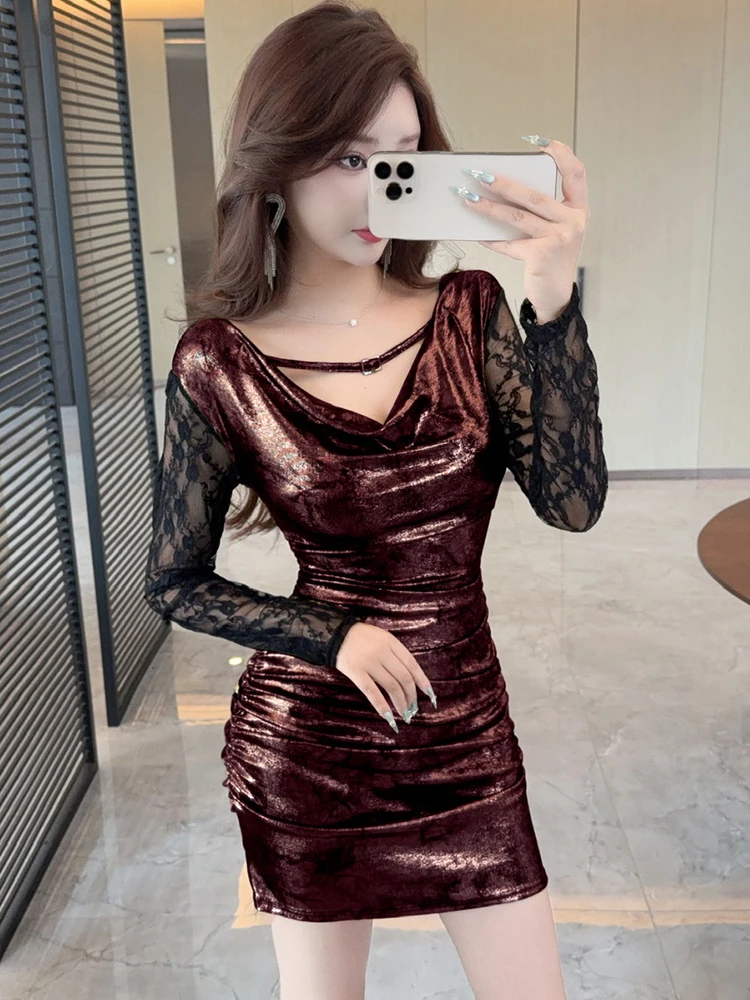 

Красное лоскутное черное кружевное платье с длинными рукавами для женщин, осенне-зимнее плиссированное облегающее платье с запахом на бедрах, 2025 г., корейское элегантное праздничное платье