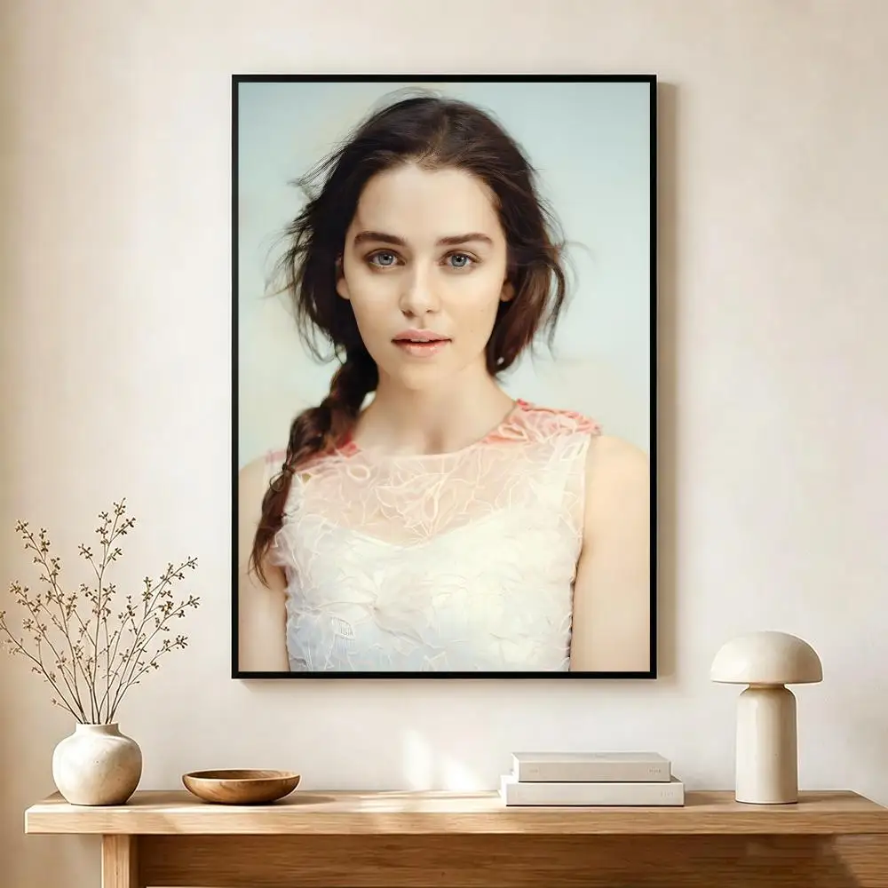 Glamorous Actress E-Emilia Clarke Poster Modern Home Decoration Interior Design & Contemporary Wall Art Collection