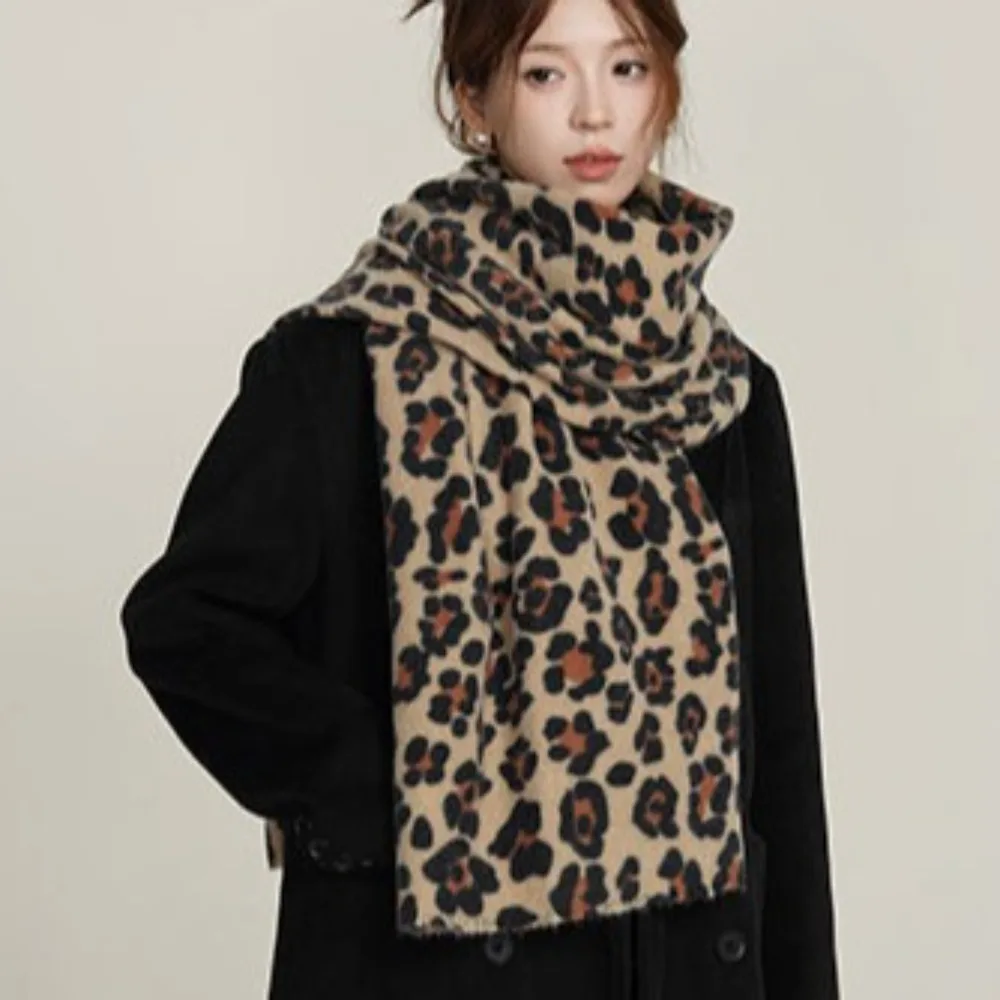 Elegant Tassel Leopard Print Scarf Wool Thicken Luxury Pashmina Scar Plush Korean Style Long Cashmere Shawl Women/Men