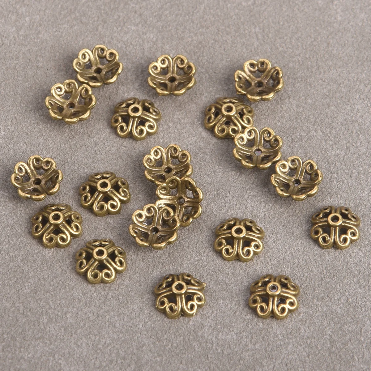 50 Stuks 8Mm Antieke Bronzen Kleur Bloemvorm Holle Metalen Losse Spacer Kralen Caps Lot Voor Sieraden Maken Diy Ambachten Bevindingen