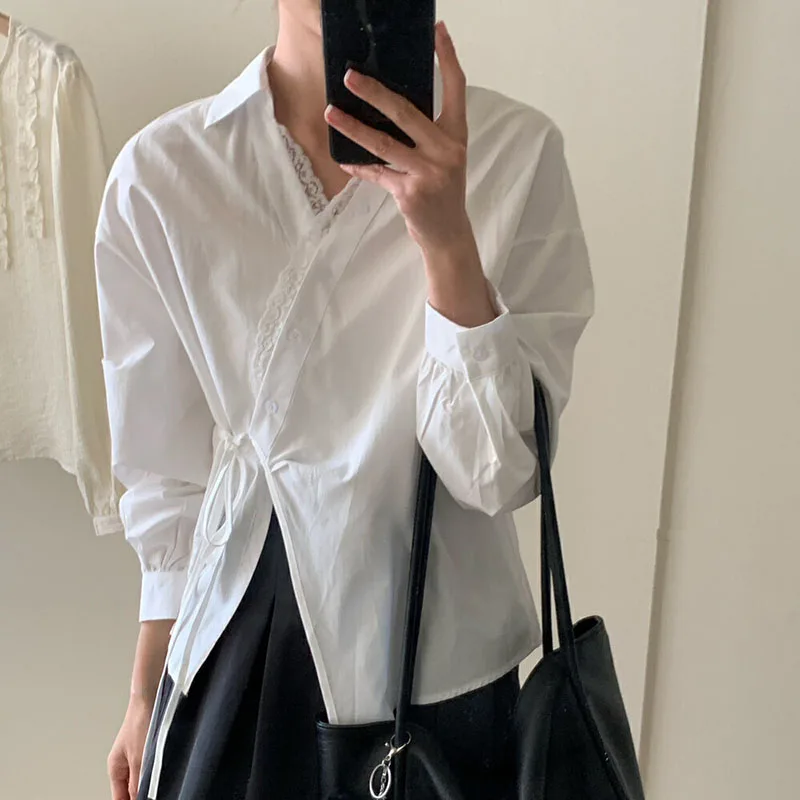 French Retro Lace Patchwork V-Neck Shirts Women Fashion Irregular Bandage Long Sleeve Shirt Woman Korean Design White Blouse