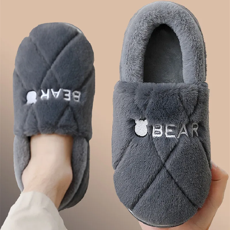 Zapatillas de casa para hombre y mujer, chanclas cálidas de felpa, zapatos planos antideslizantes para interiores, dormitorio, otoño e invierno,