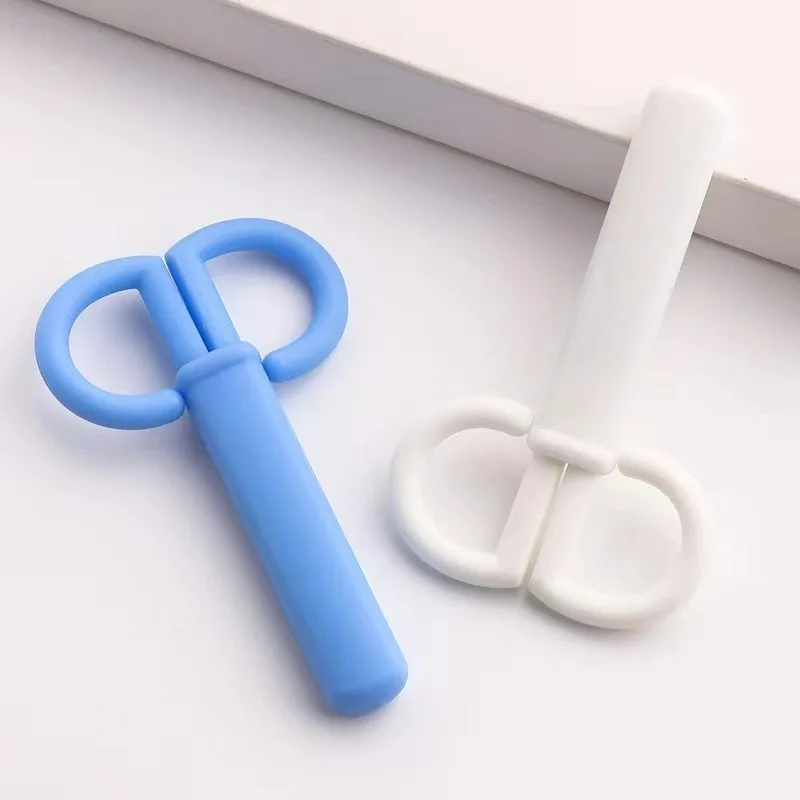 1PC stainless steel plastic handle small scissors convenient student stationery scissors fresh and simple art scissors