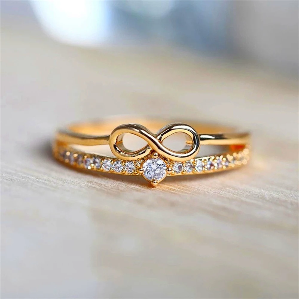 Huitan Ausgefallener Infinity-Ring für Damen, modernes Modedesign, für den täglichen Gebrauch, schickes Finger-Accessoire, Geschenk, Statement-Schmuck