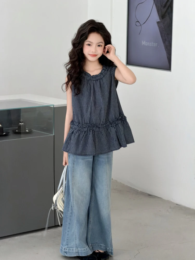 女の子用サマープレイドシャツとワイドレッグジーンズのツーピースセット、ノースリーブベスト、コットンポリエステル混紡、軽量で通気性があり、涼しい着心地