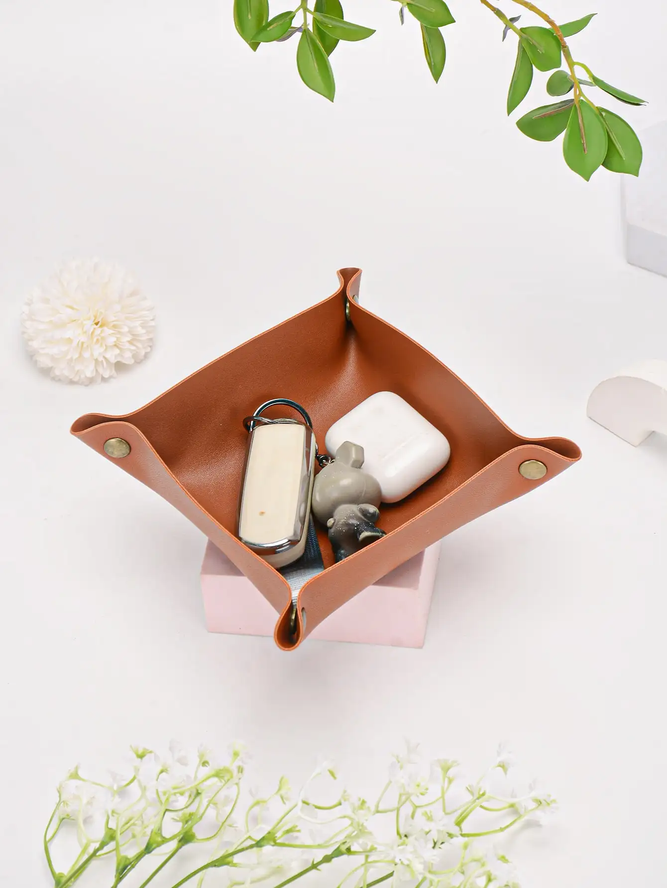 Nordic Leather Desktop Storage Tray PU Leather Jewelry Cosmetic Key Storage Tray  Desktop Folding Organizer Storage Box For Home