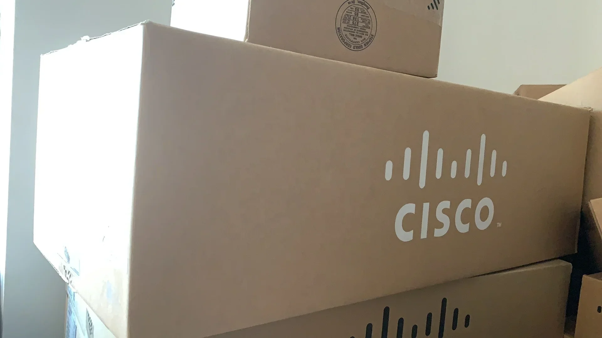 Новый в наличии комплект для комнаты Webex CS-KIT-K9