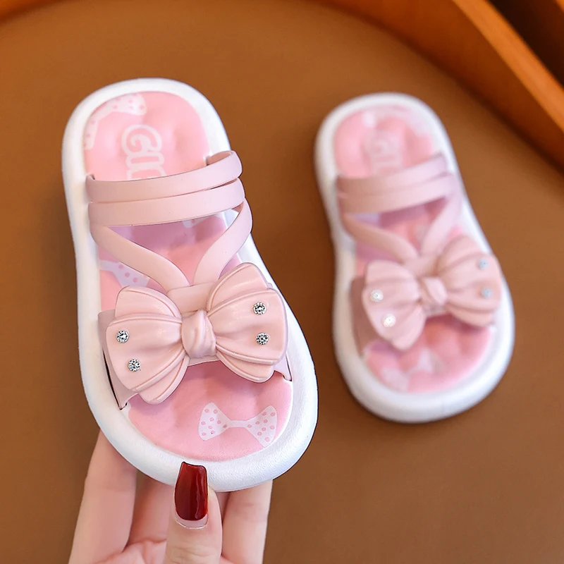 New Summer Cute Cartoon Bow Decoration Sandals For Aged 2-8 Girls Children Slippers Non-slip Seabeach Flip Flops Home Kids Shoes