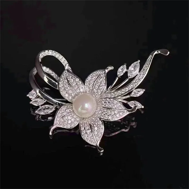 1pc Trendy Flower Zircon Brooch Pin Korean Fashion Rhinestone Corsage Flowers Jewelry - Great for Personal or Gift Use